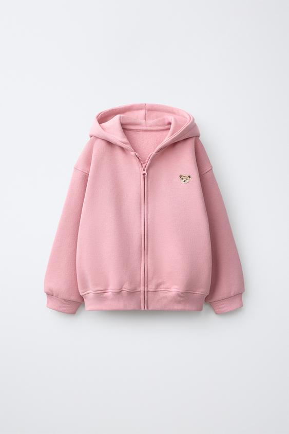 SUDADERA CREMALLERA OSO BORDADO - Rosa pastel de Zara - Imagen 0