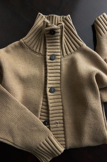 {ชื่อ} - {สี} จาก Zara
