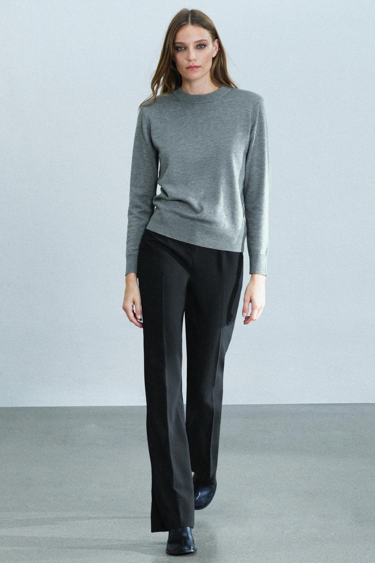 KNIT JUMPER WITH SHOULDER PADS