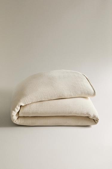TAGESDECKE MIT TEXTUR - Cremefarben von Zara