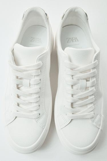 TRAINERS WITH HEEL COUNTER DETAIL — White 1