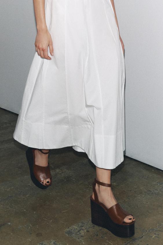 LEATHER WEDGE SANDALS WITH STRAP