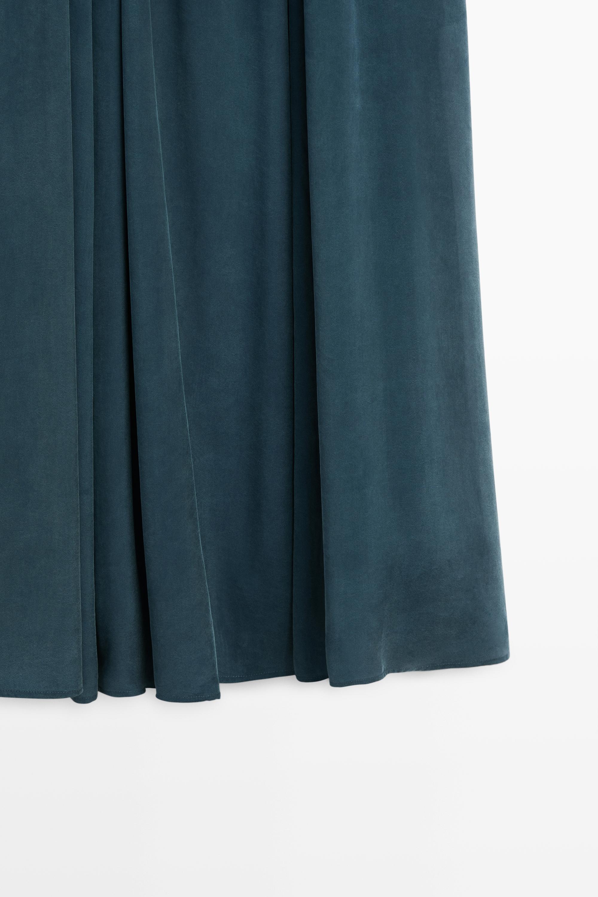 Midi dress with gathered neckline