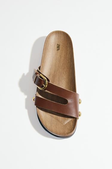SANDALIA PLATAFORMA TIRAS PIEL - Marrón de Zara