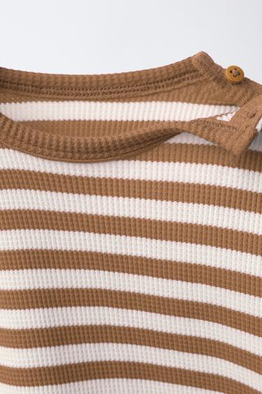 CONJUNTO CAMISETA Y BERMUDA WAYAS WAFFLE - Marrón claro de Zara