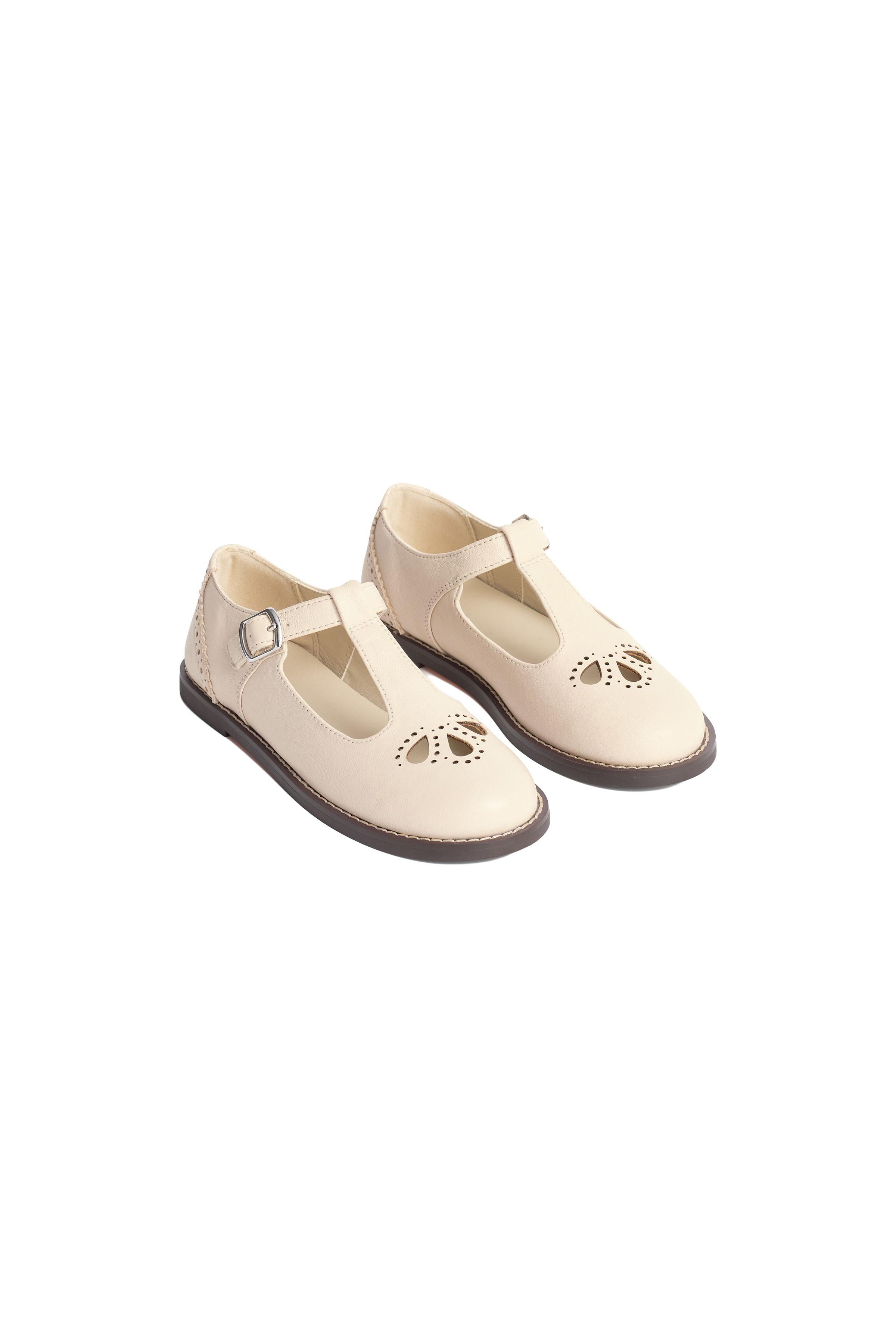 CHAUSSURES EN T CUIR ÉDITION LIMITÉE