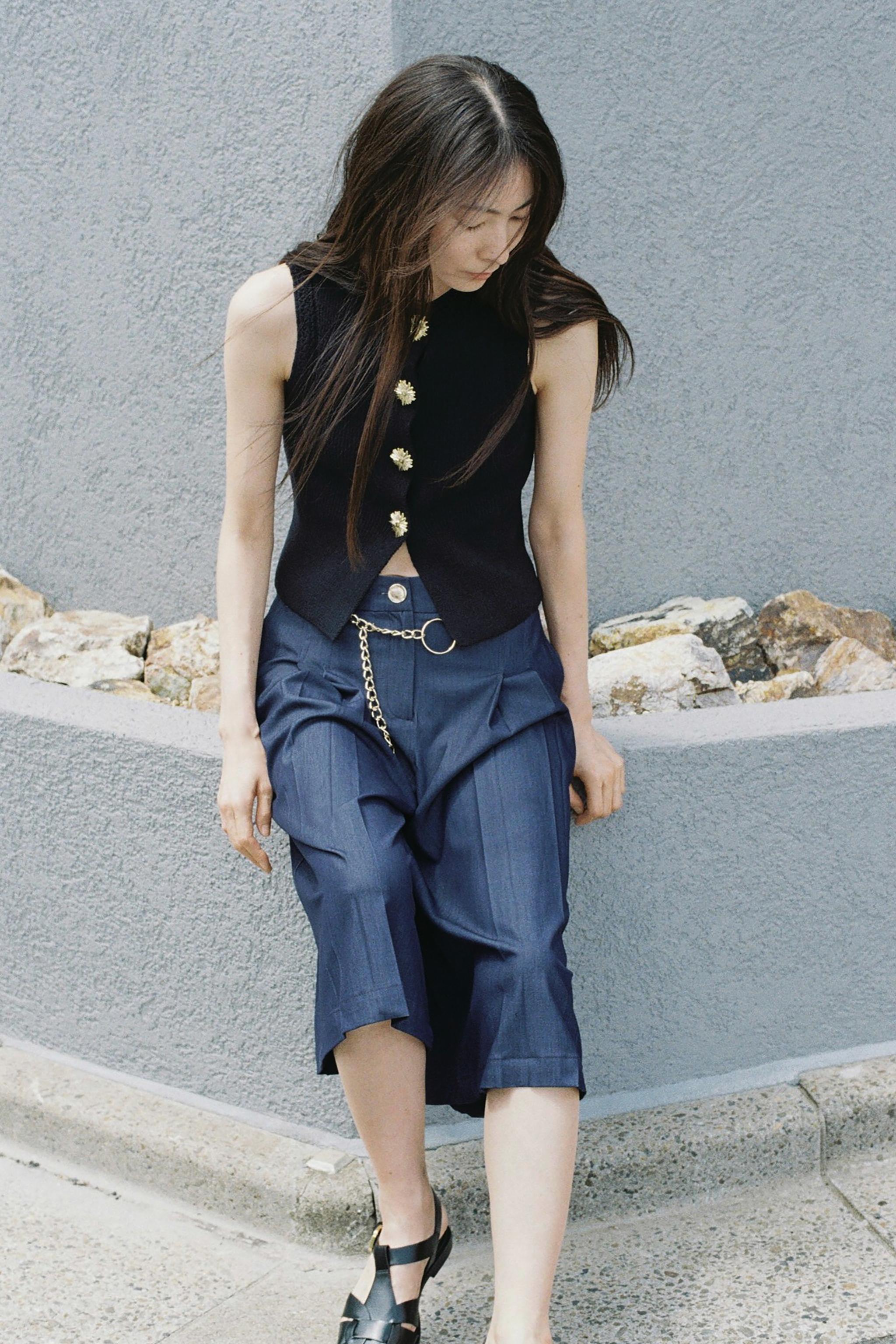 新品タグ付き！ZARA ジュエルニットトップス　水色 半袖 ニット トップス M ほぼ未使用】ZARA ジュエルニットトップス - メルカリ
