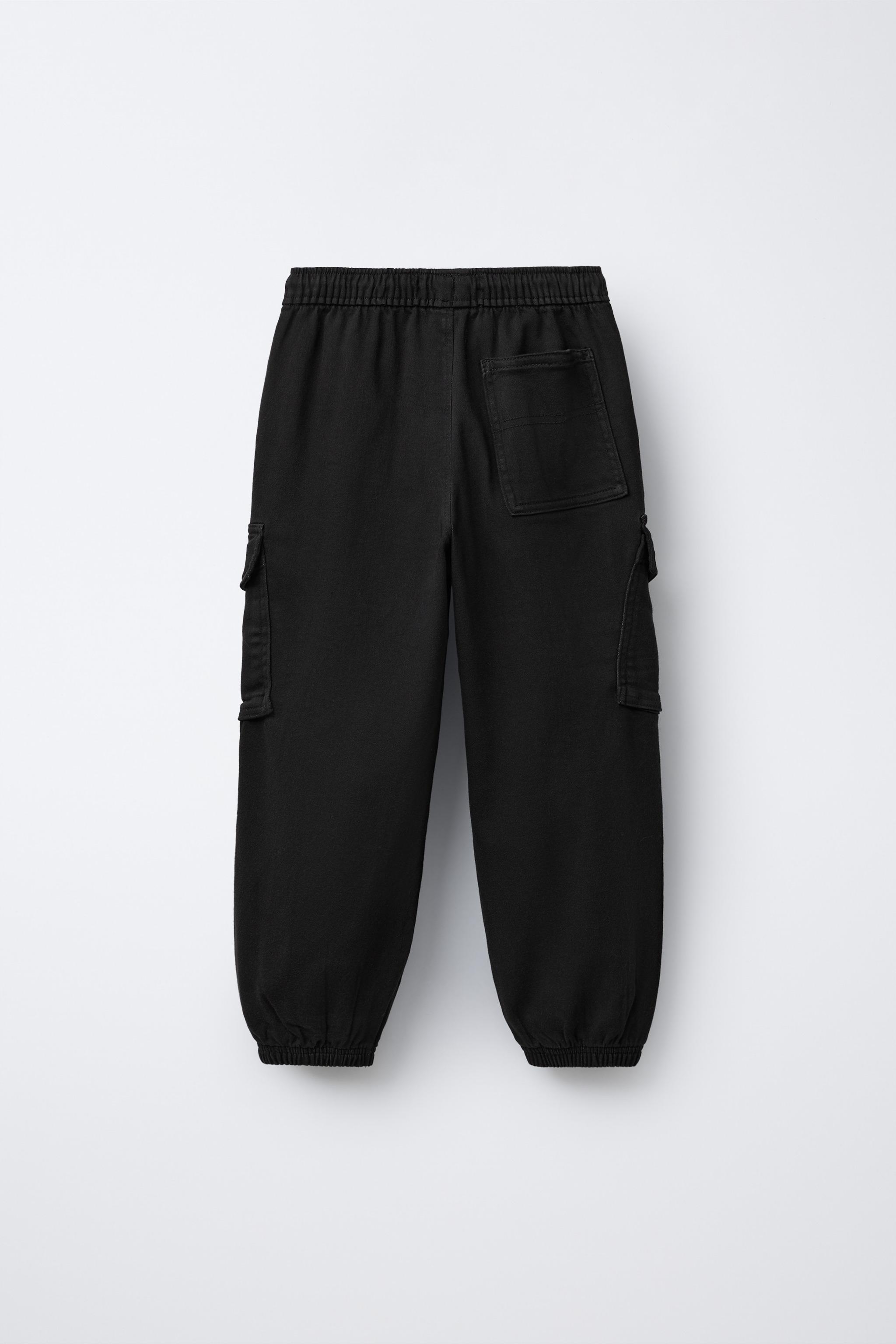 ラベルタグ付きカーゴジョガーパンツ - ライトカーキ | ZARA Japan / 日本