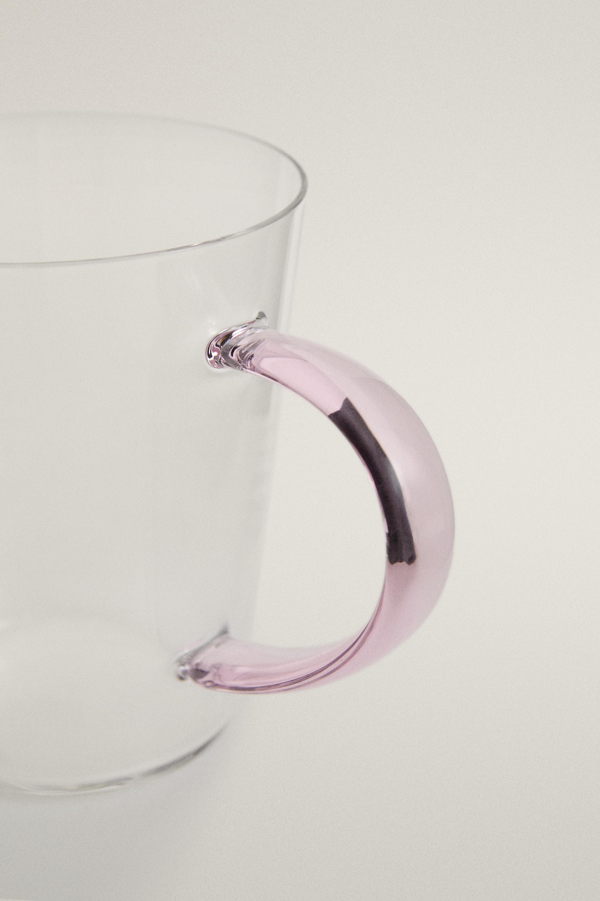 BOROSILICATE GLASS MUG WITH COLOURED HANDLE