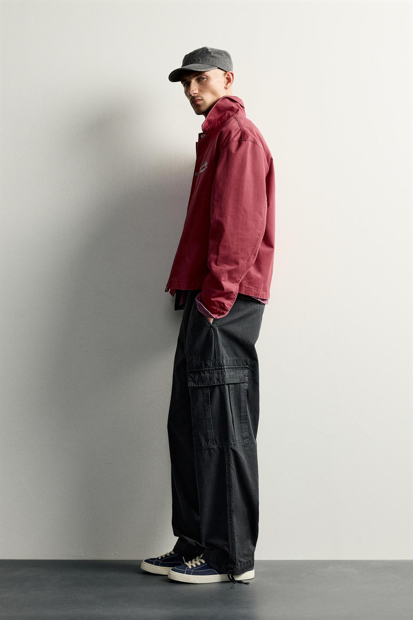 Мужская куртка Zara Relaxed Fit Embroidered Patch, цвет: Красный — фото 4