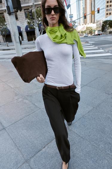 CROPPED TROUSERS WITH DARTS AND BELT - Black by Zara