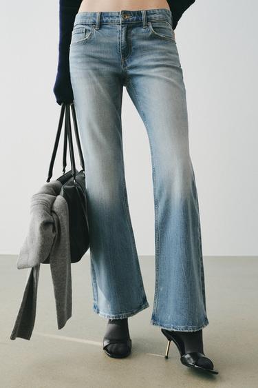 Zara TRF LOW-RISE BOOTCUT JEANS - Light blue