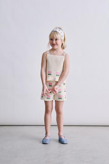 ШОРТЫ-БЕРМУДЫ ИЗ КРУЖЕВА КРОШЕ С ЦВЕТОЧНЫМ УЗОРОМ — ЭКРЮ от Zara
