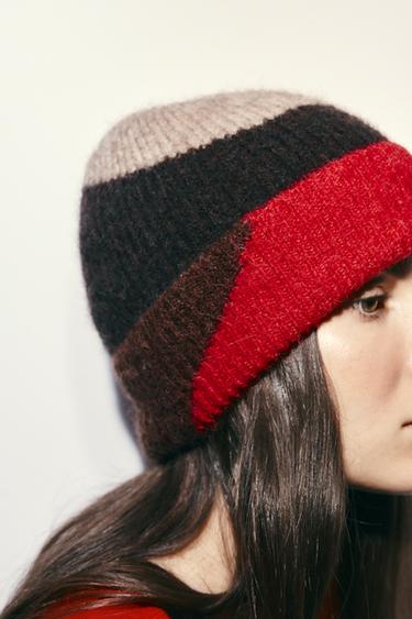 BONNET BEANIE EN MAILLE IMPRIMÉ - Rouge de Zara - Image 1