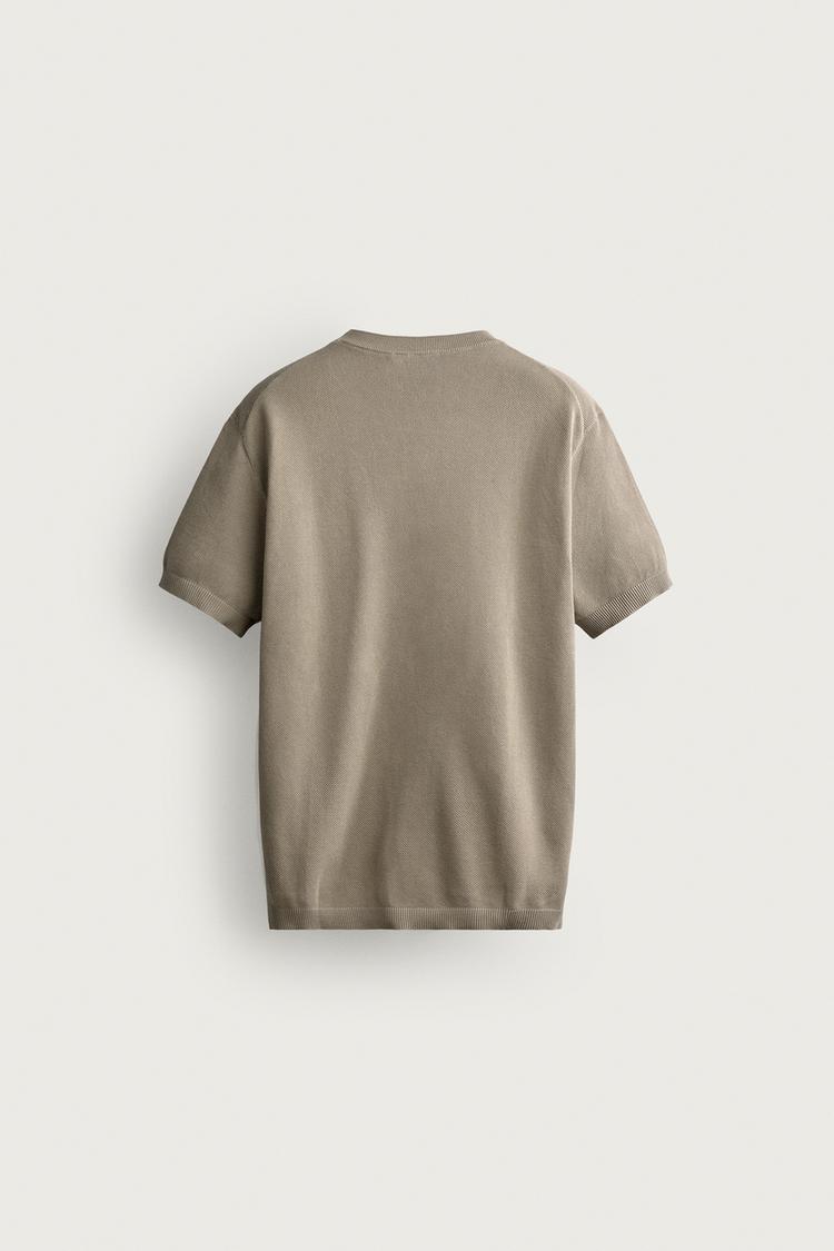 CAMISETA DE PUNTO DE CORTE RELAJADO 8