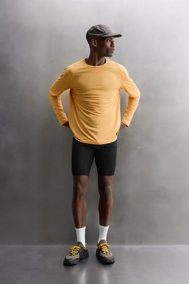 BASIC LONG SLEEVE TECHNICAL T-SHIRT - Yellow by Zara - Image 0