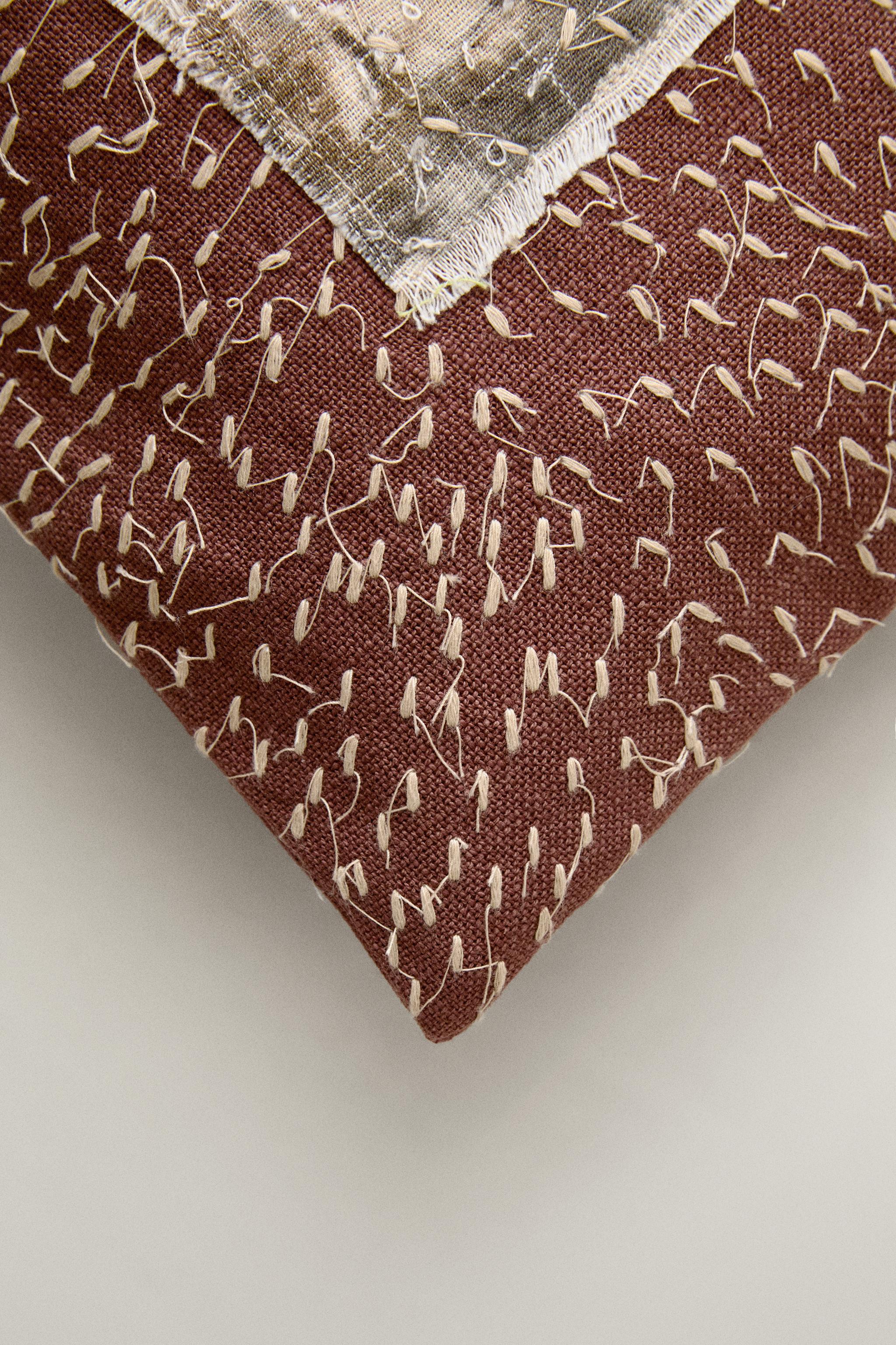APPLIQUÉ & STITCHING THROW PILLOW COVER — Brown