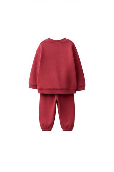 TEXT SWEATSHIRT AND JOGGER PANTS SET — Mid-red 2