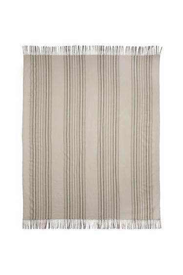 SOFT STRIPED BLANKET - Ecru by Zara
