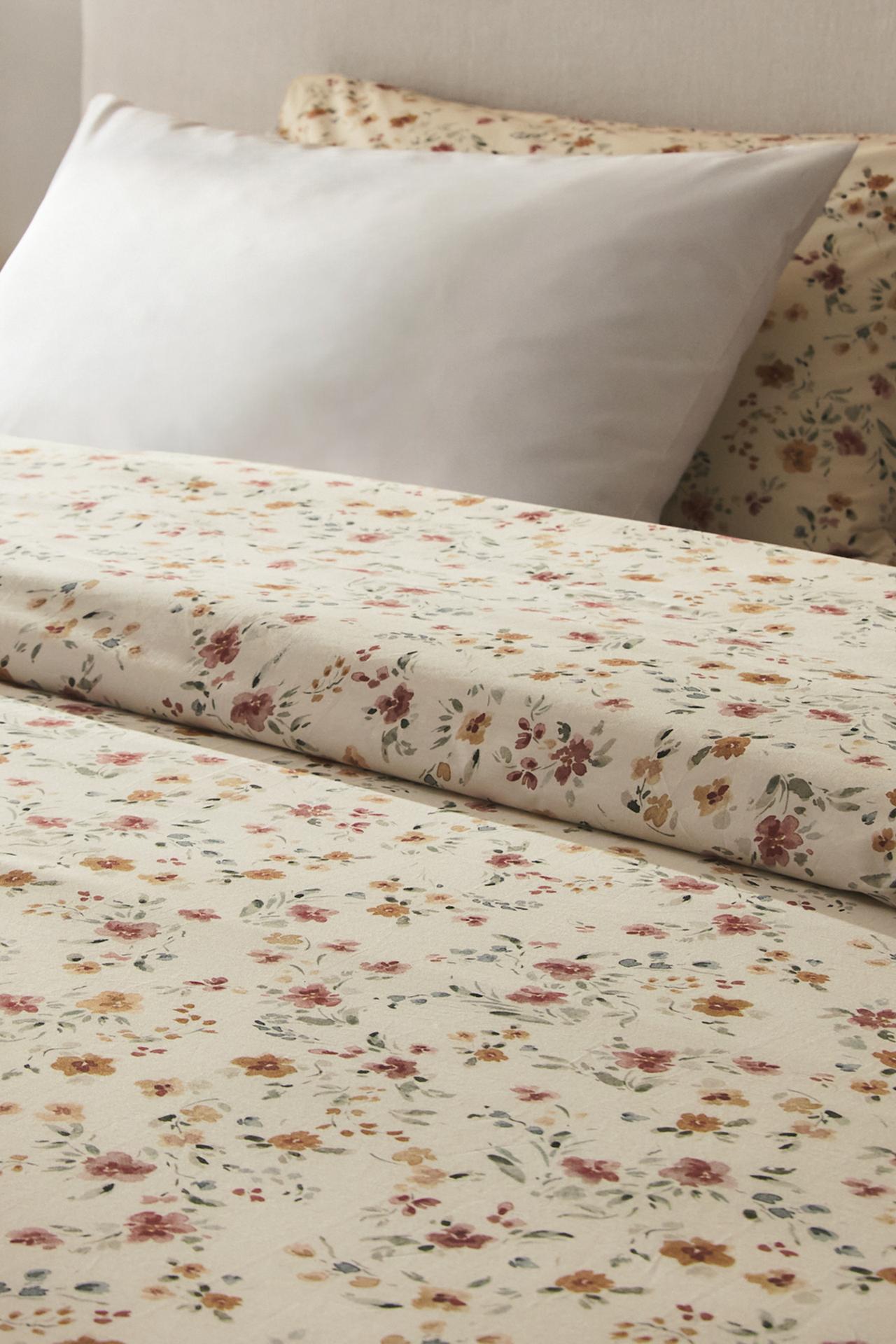 FLORAL COTTON PERCALE DUVET COVER (200 THREAD COUNT) — Oyster-white