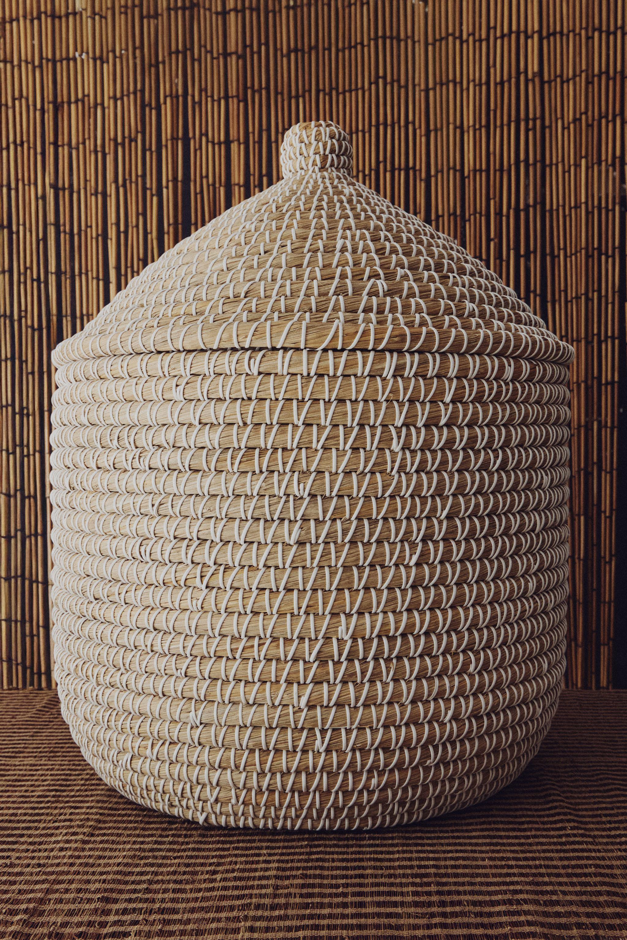 ROUND BASKET WITH LID