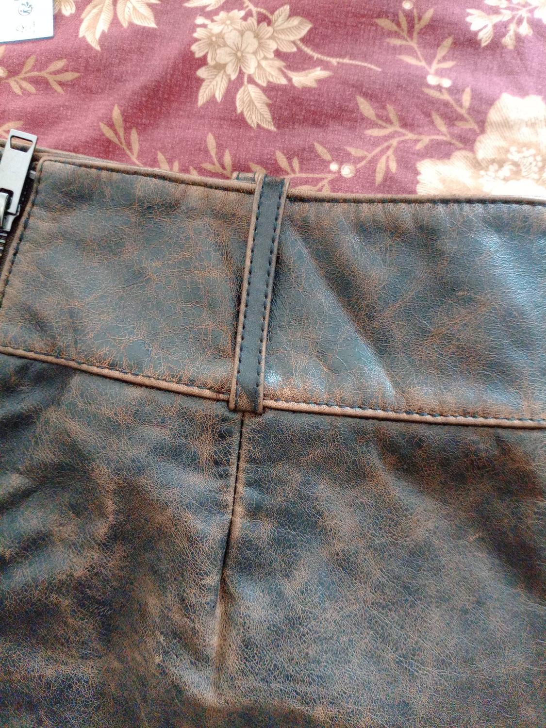 ZW COLLECTION LIMITED EDITION 100% LEATHER SHORT SKIRT - Image 5