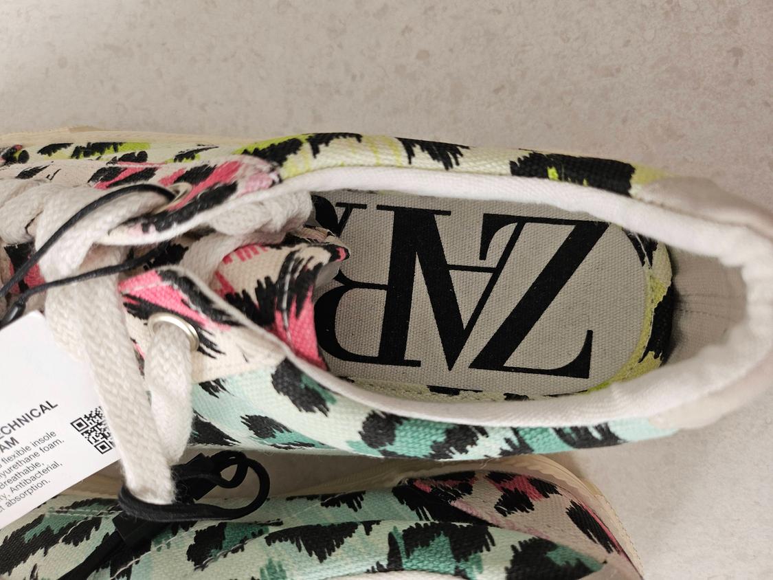 ΥΦΑΣΜΑΤΙΝΑ ΑΘΛΗΤΙΚΑ ΠΑΠΟΥΤΣΙΑ ANIMAL PRINT - Image 6