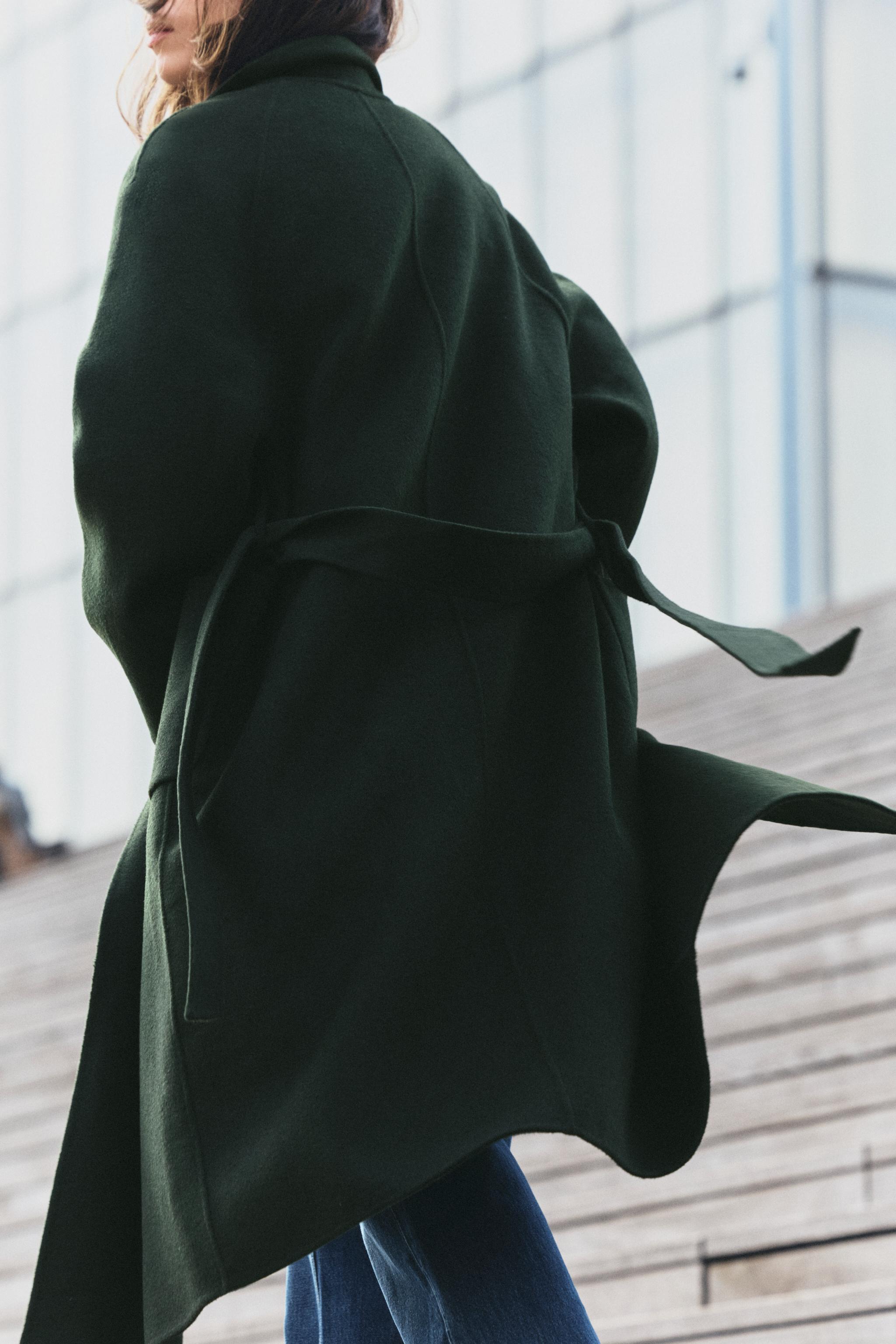 MANTEAU AVEC LAINE ET CEINTURE