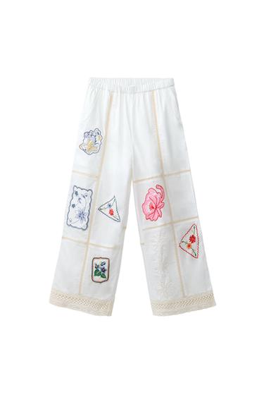 PANTALÓN RECTOS BORDADOS PATCHWORK - Crudo de Zara