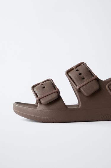 SANDALES EN CAOUTCHOUC À BOUCLES - Marron de Zara - Image 5