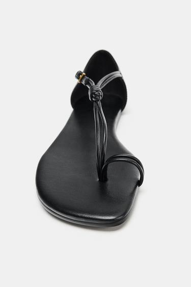 FLAT TOE-RING SANDALS - Black by Zara - Image 3