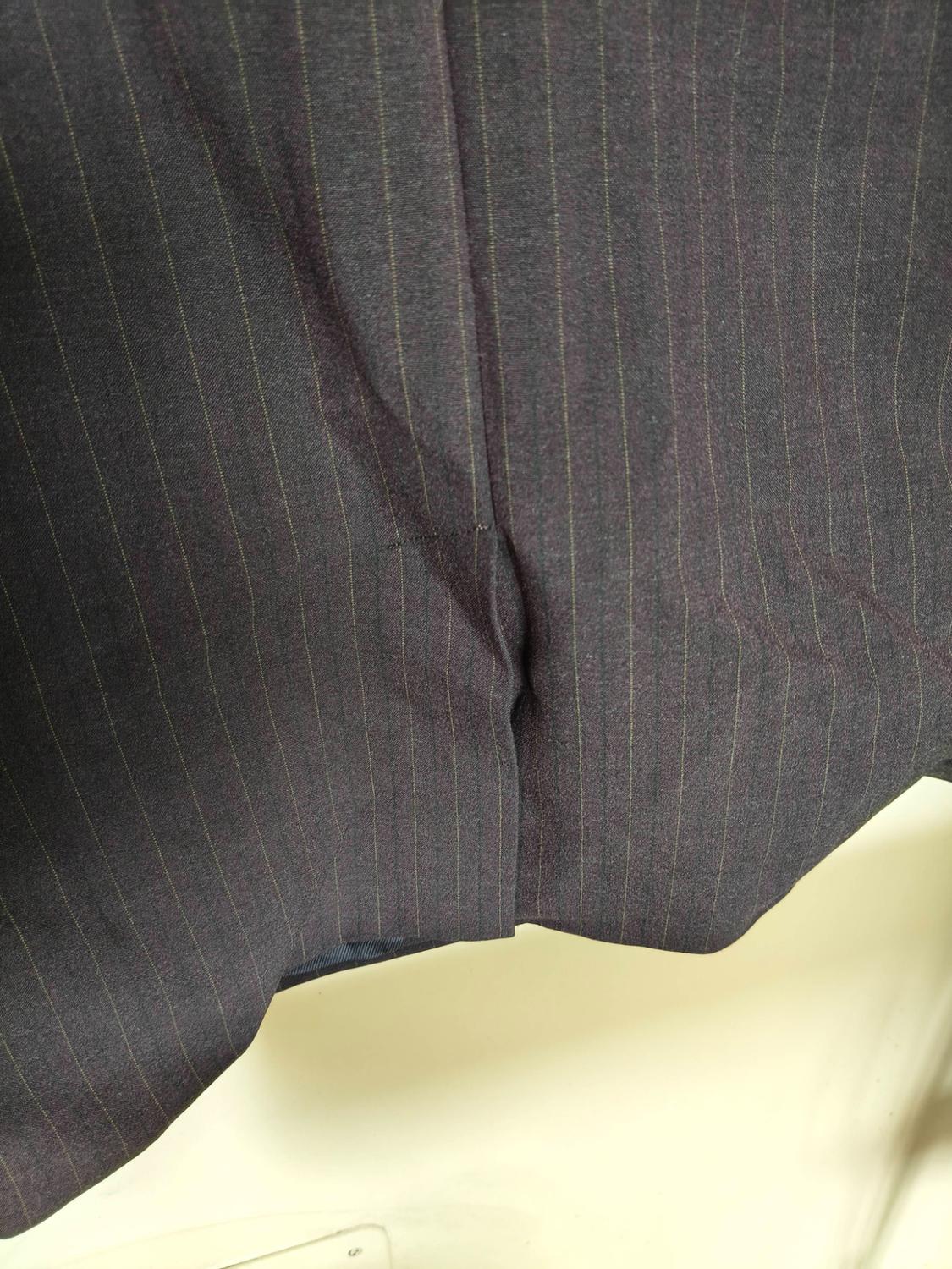 OVERSIZED DOUBLE-BREASTED PINSTRIPE BLAZER - Image 4