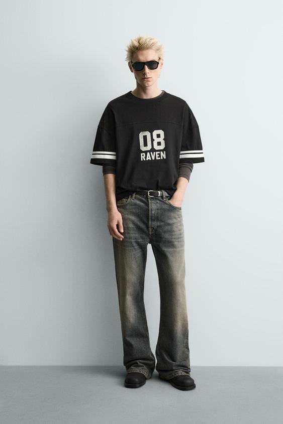 TEXTURED PRINT T-SHIRT