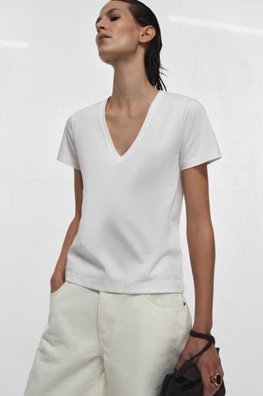 INTERLOCK V-NECK T-SHIRT - White by Zara