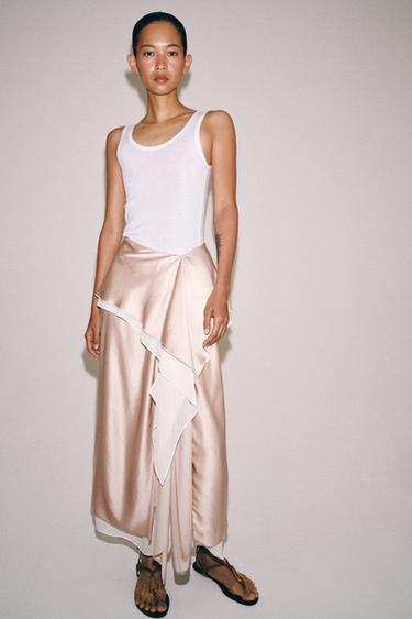 JUPE FLUIDE SATINÉE ZW COLLECTION - rose poudré de Zara - Image 1