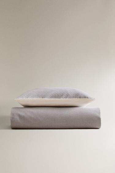Zara CHILDREN'S PLAID BEDDING - White / Gray - Image 0