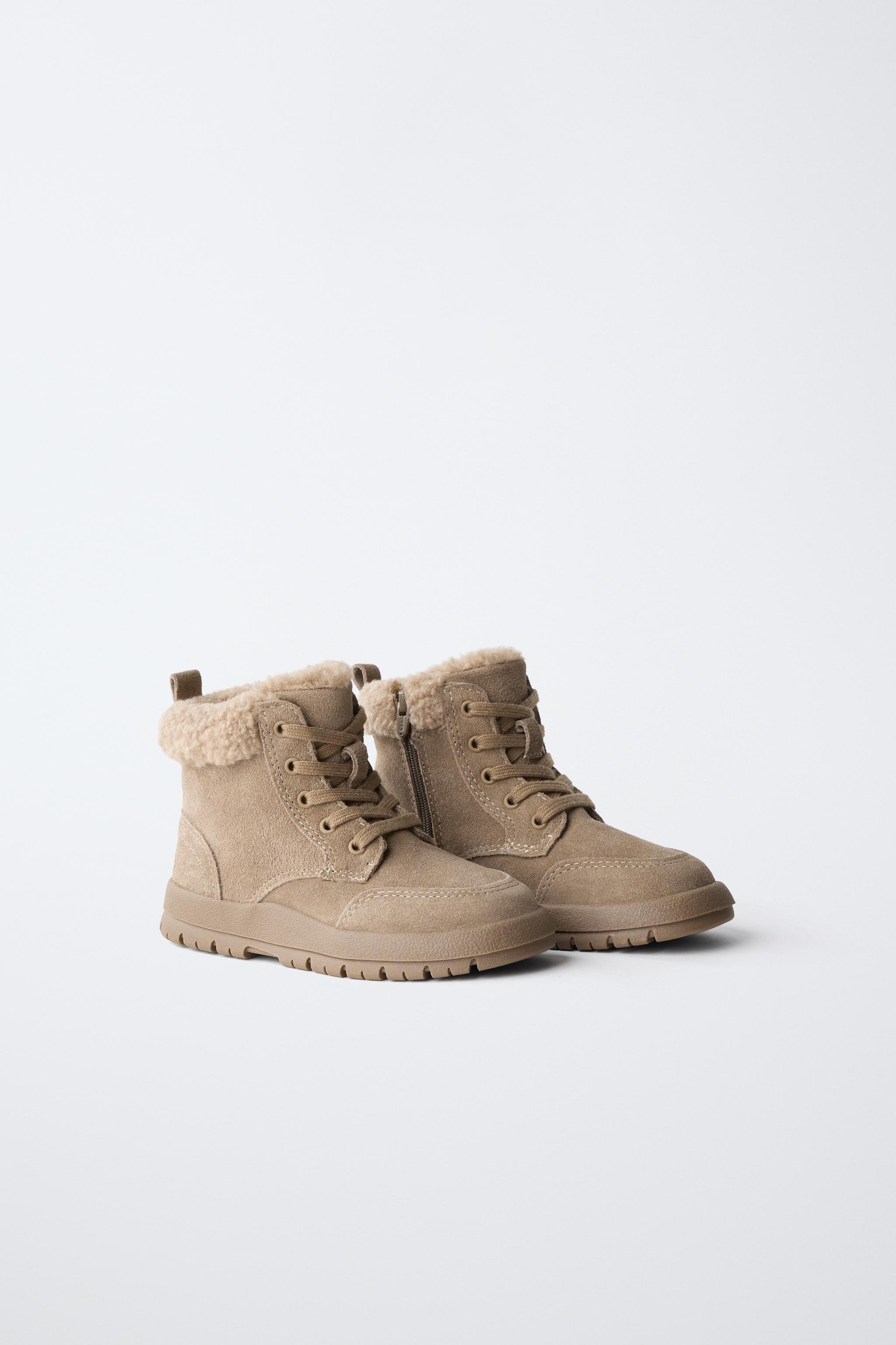 LEATHER LACE-UP ANKLE BOOTS