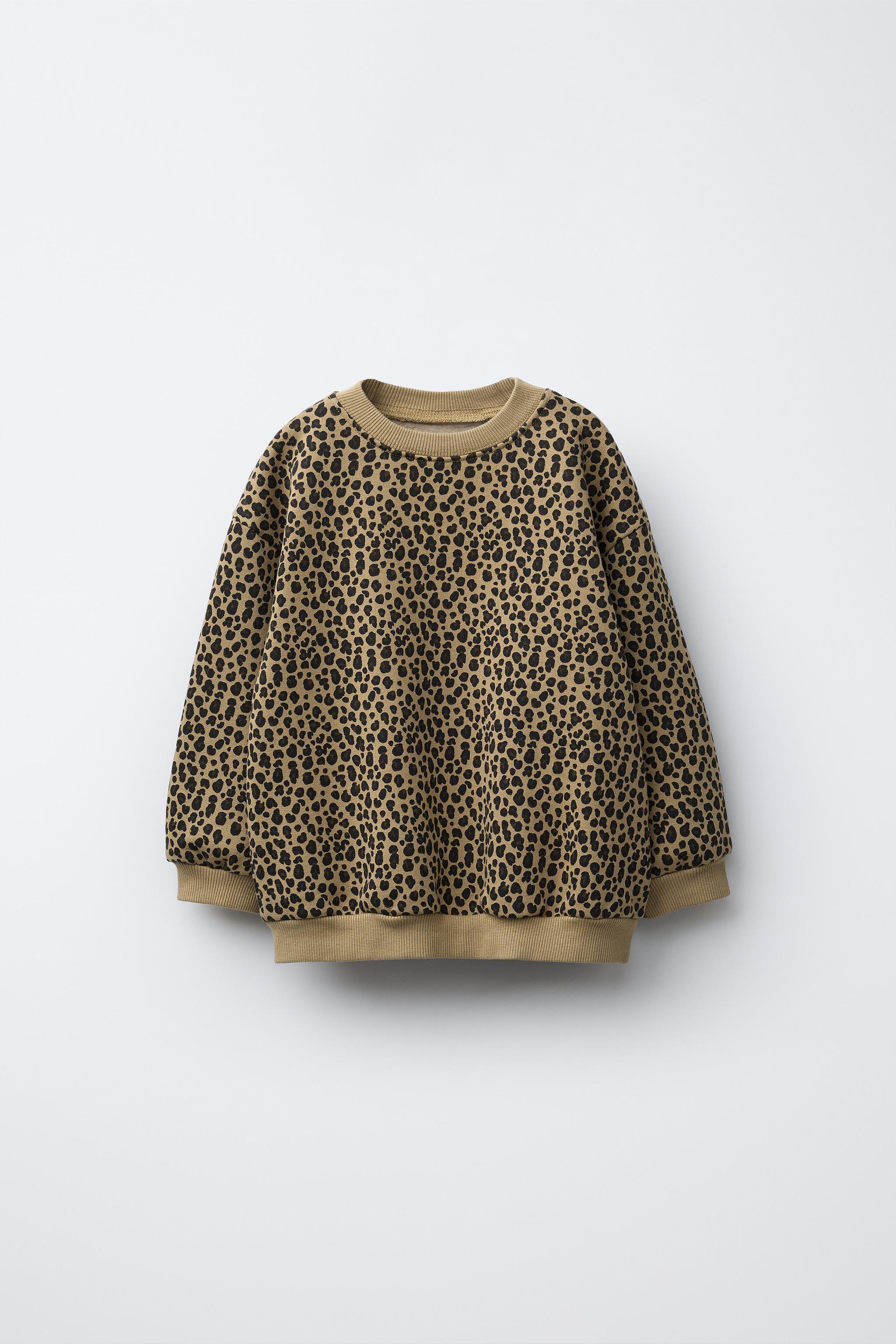 HEAVYWEIGHT ANIMAL PRINT SWEATSHIRT