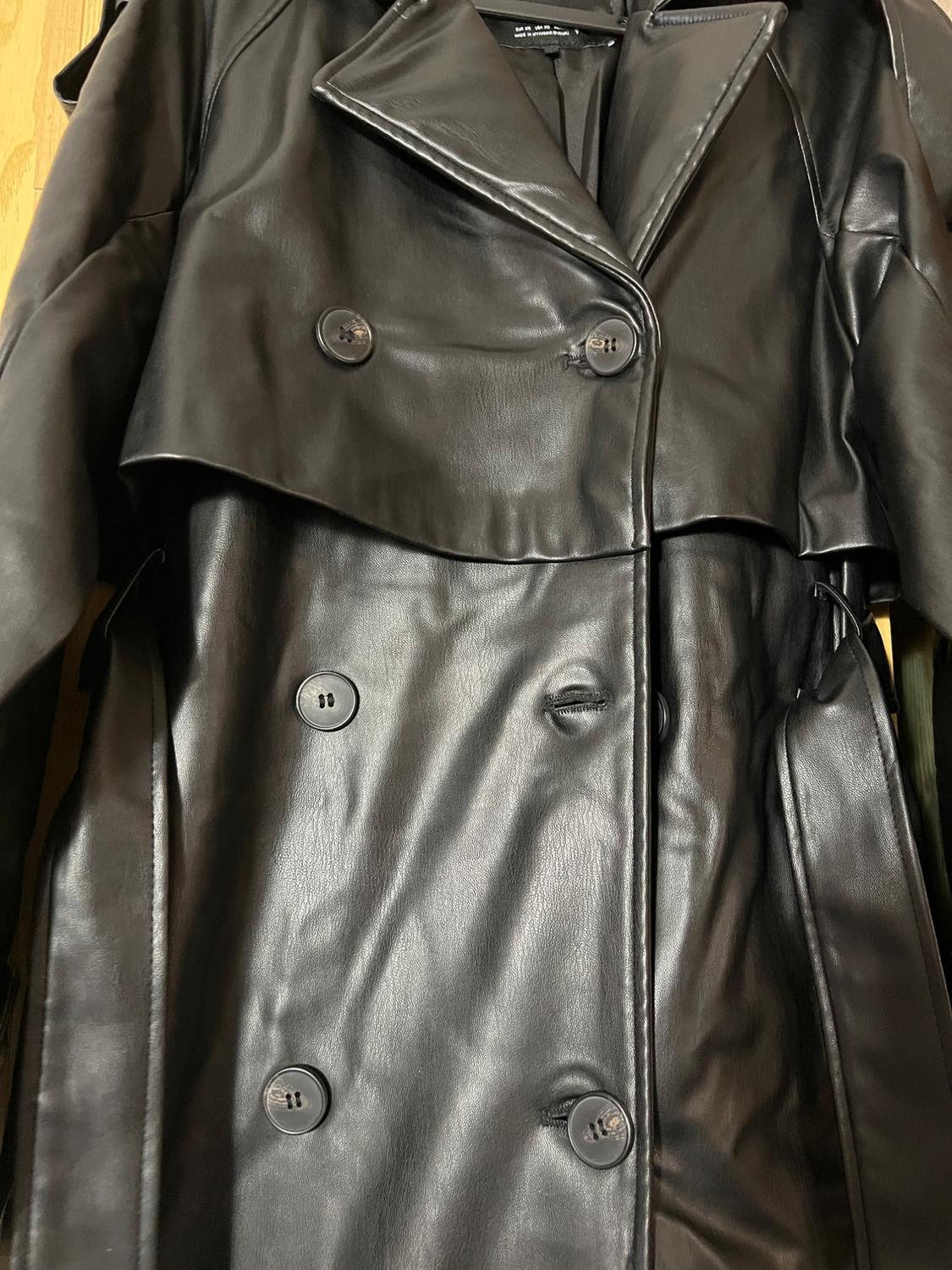 OVERSIZE LEATHER EFFECT TRENCH COAT - Image 3