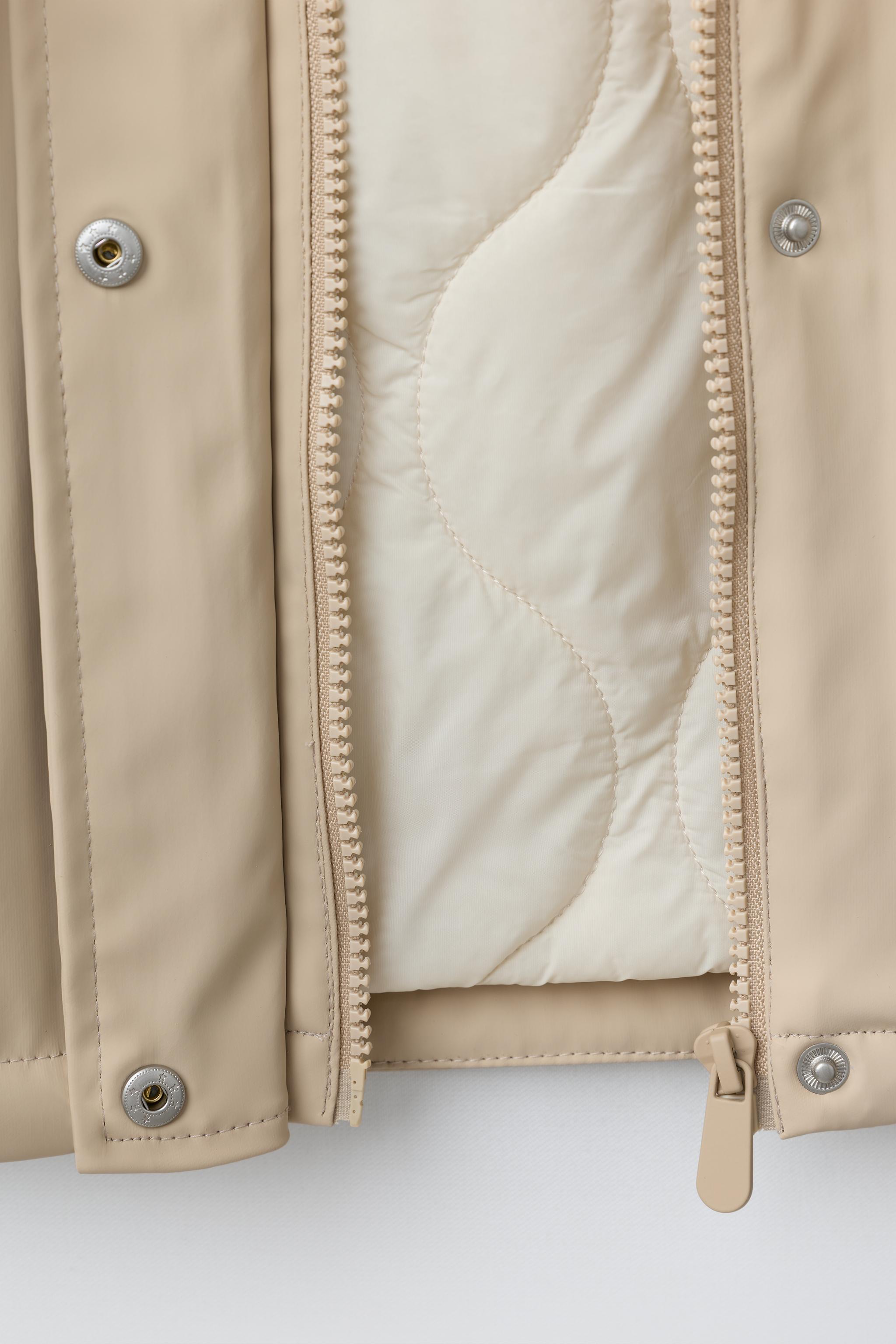 RUBBERIZED WATER-REPELLENT BELTED RAINCOAT