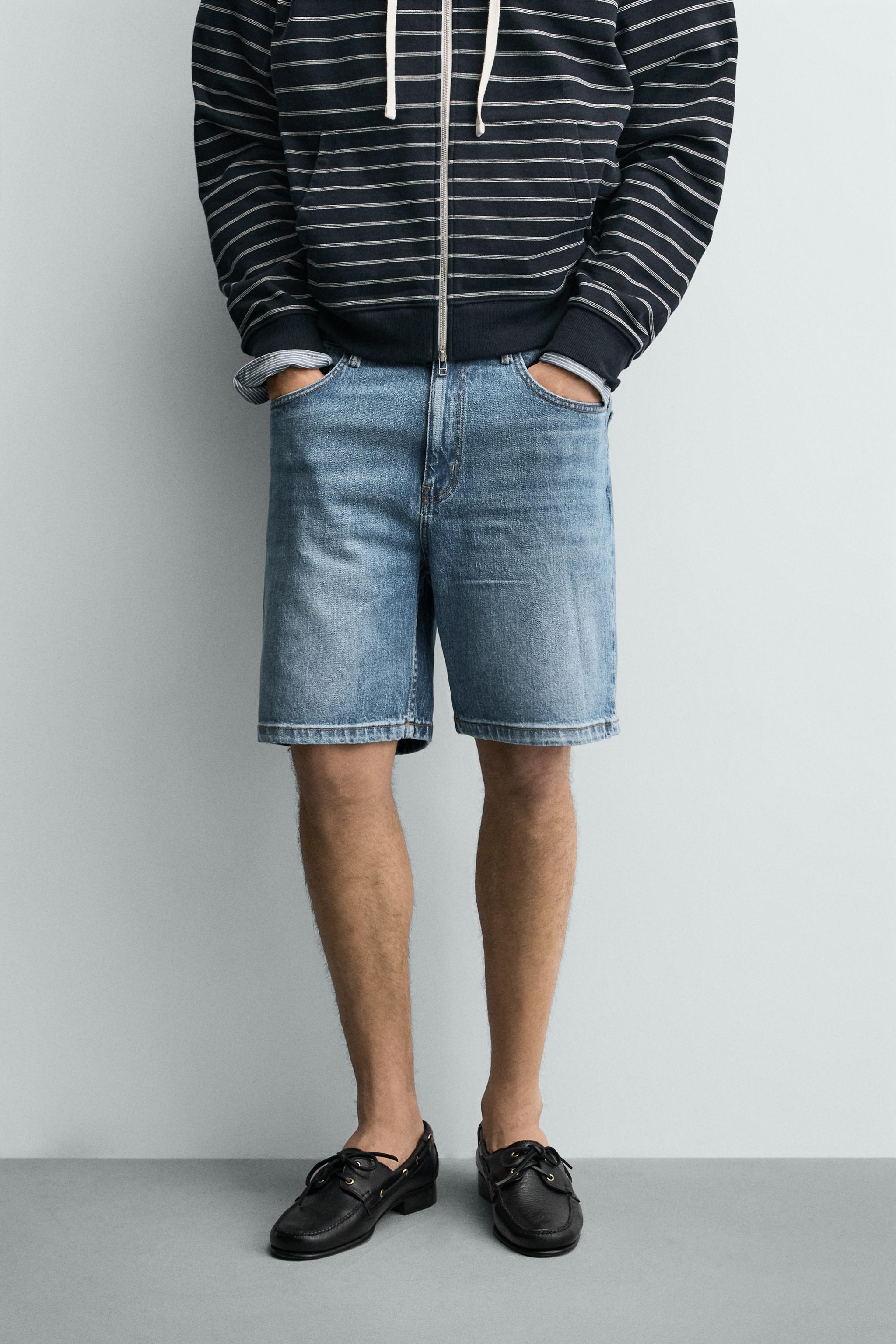 REGULAR FIT DENIM SHORTS — Mid-blue