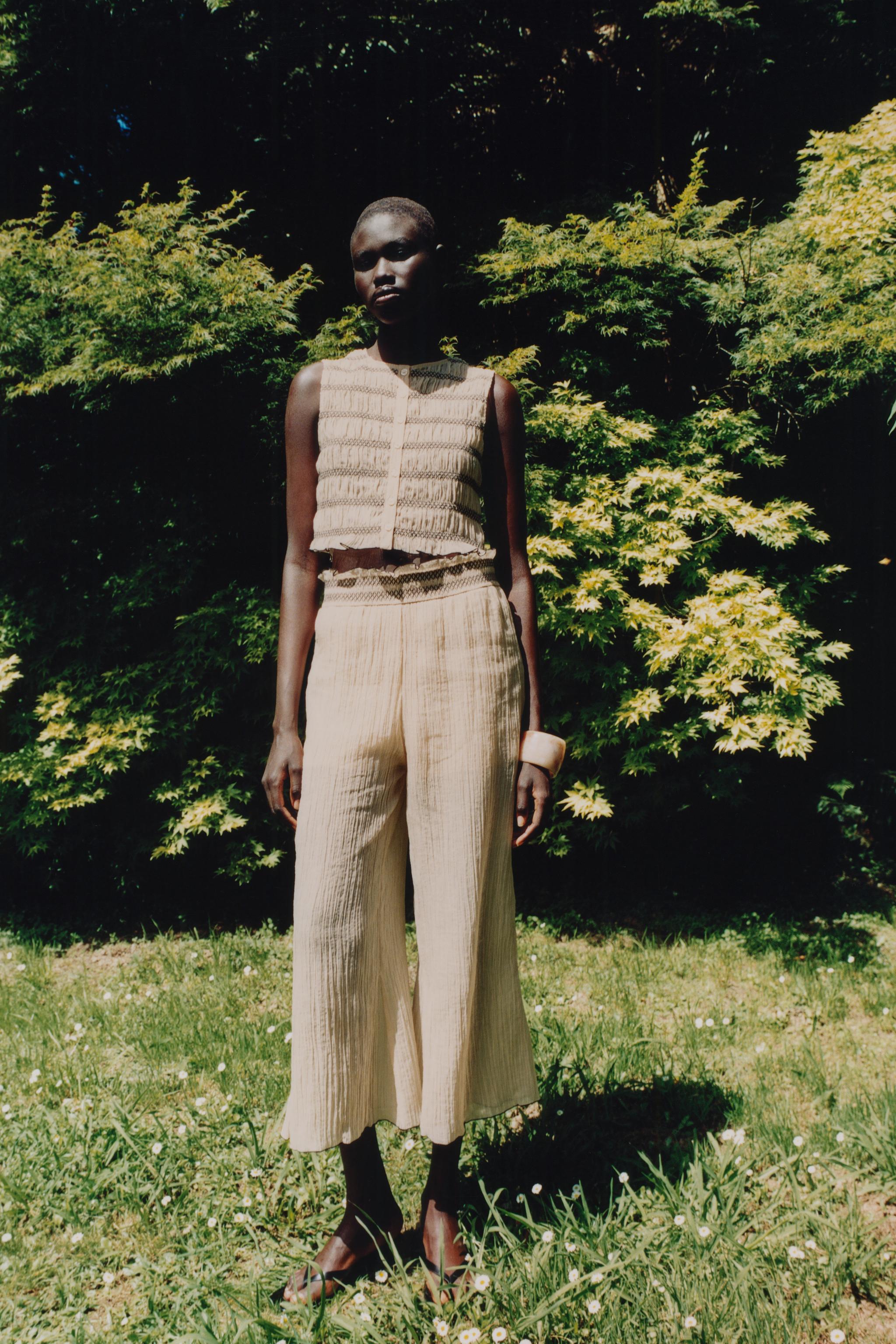 CULOTTES WITH CONTRASTING SEAMS — Sand