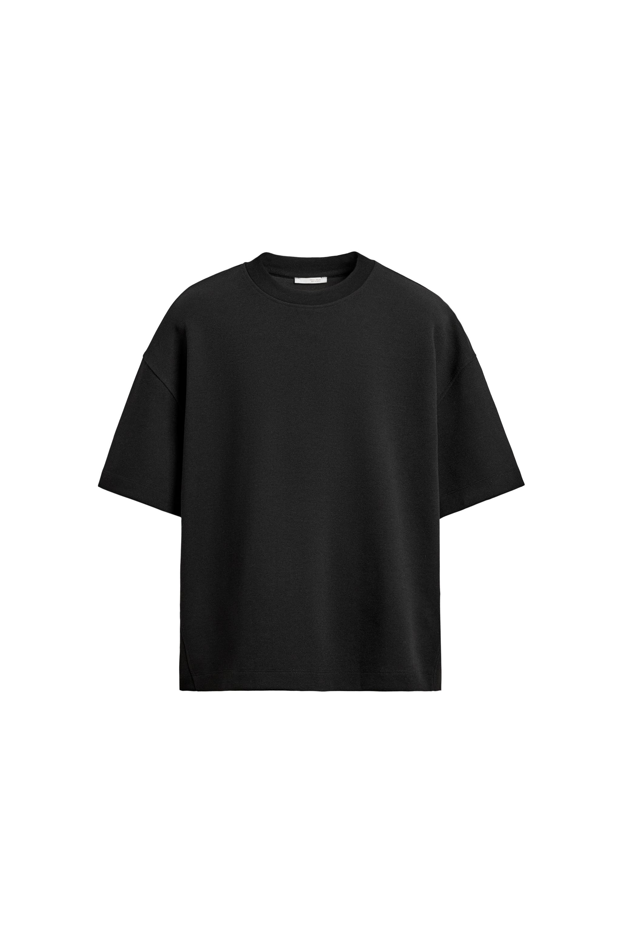 T-SHIRT WITH LABEL PATCH