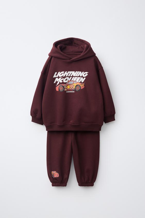 CARS RAYO MCQUEEN © DISNEY/PIXAR ПРИНТІ БАР ДЖОГГЕР ЖӘНЕ СВИТШОТ ЖИНАҒЫ - Қою қызыл Zara компаниясынан - Сурет 0