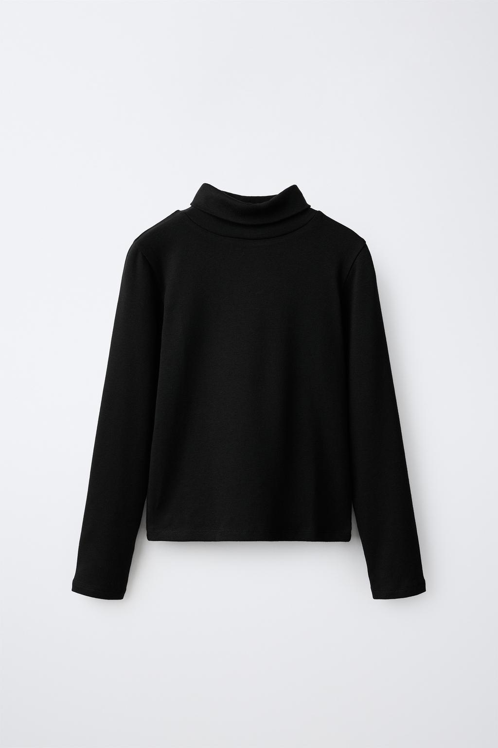 TURTLENECK T-SHIRT