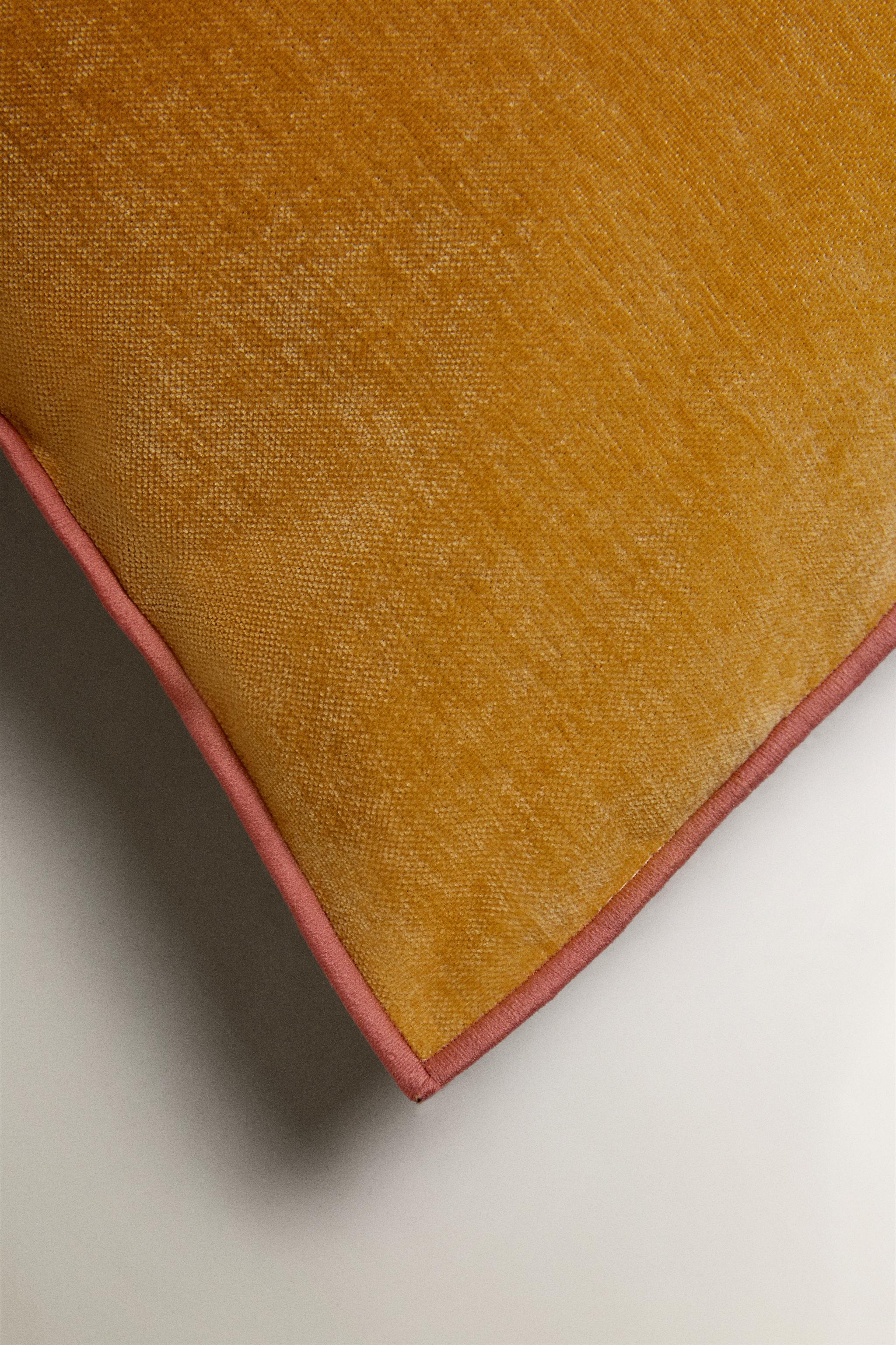 HOUSSE DE COUSSIN CHENILLE