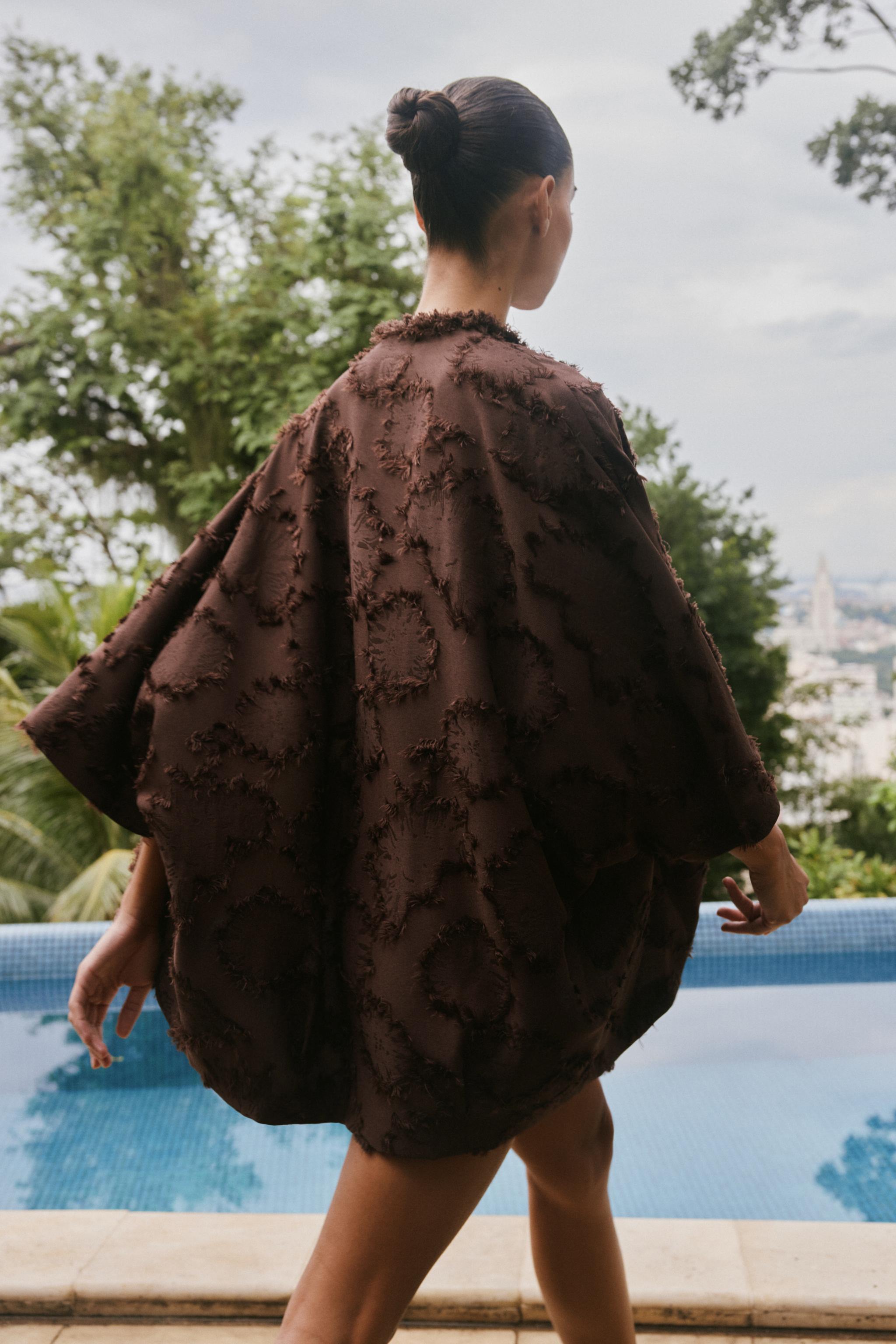 再販】gibous dark snake yukata black
