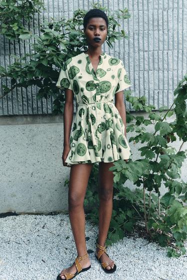 ЗАМШЕВЫЕ САНДАЛИИ С ЗАКЛЕПКАМИ — Коричневый от Zara — изображение 0