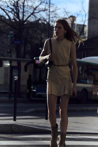 JUPE-PANTALON PLIS PLATS - Vanille de Zara - Image 0