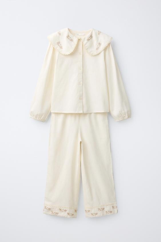 6-14 AÑOS/ PIJAMA FLORES BORDADAS - Crudo de Zara - Imagen 0